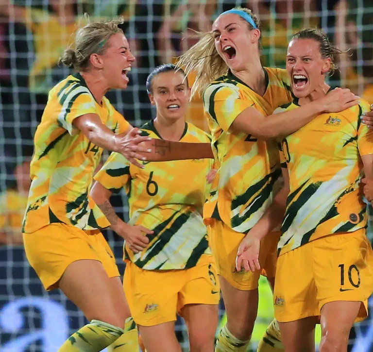 Follow Matildas Packages