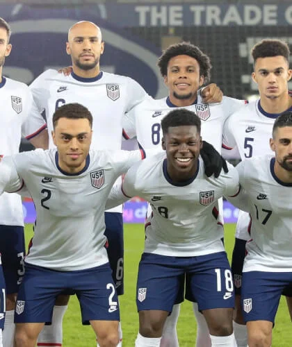 Follow USA Team