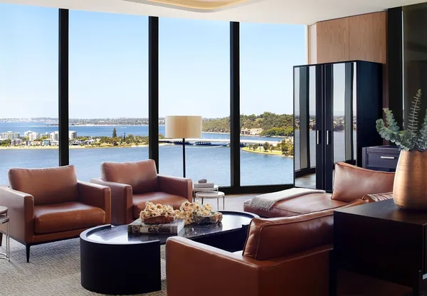 Perth — 5★ The Ritz-Carlton, Perth