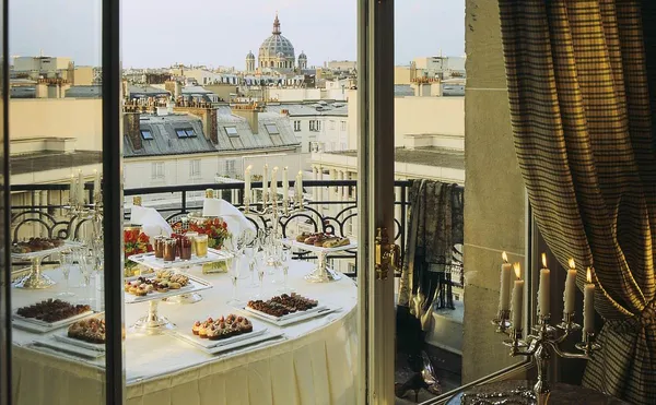 Le Bristol Paris