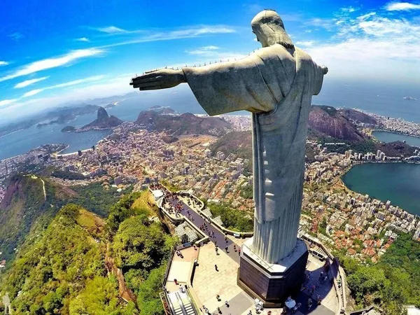 Día 6: El Cristo Redentor y paseo en barco al atardecer